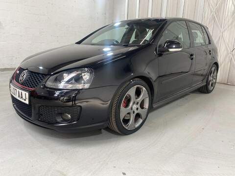 Volkswagen Golf 2.0 TFSI GTI Hatchback 5dr Petrol DSG (188 g/km, 198 bhp) - U16222