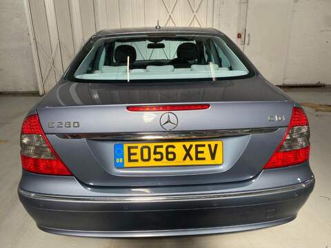 Mercedes-Benz E Class 3.0 E280 CDI Avantgarde Saloon 4dr Diesel G-Tronic (191 g/km, 190 bhp) - U16228