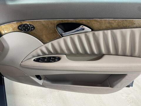 Mercedes-Benz E Class 3.0 E280 CDI Avantgarde Saloon 4dr Diesel G-Tronic (191 g/km, 190 bhp) - U16228