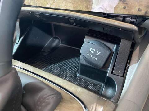 Mercedes-Benz E Class 3.0 E280 CDI Avantgarde Saloon 4dr Diesel G-Tronic (191 g/km, 190 bhp) - U16228
