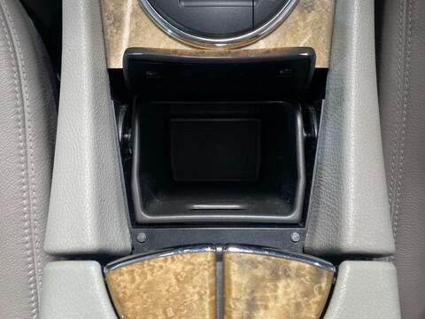 Mercedes-Benz E Class 3.0 E280 CDI Avantgarde Saloon 4dr Diesel G-Tronic (191 g/km, 190 bhp) - U16228