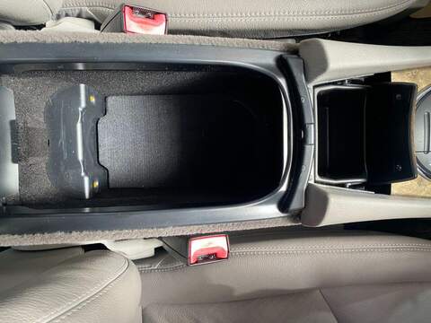 Mercedes-Benz E Class 3.0 E280 CDI Avantgarde Saloon 4dr Diesel G-Tronic (191 g/km, 190 bhp) - U16228