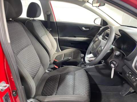 Kia Rio 1.2 1 Hatchback 5dr Petrol Manual Euro 6 (s/s) (83 bhp) - U16232