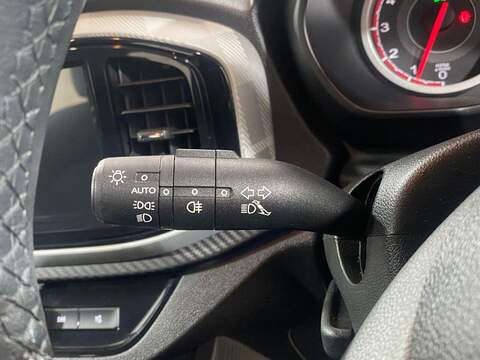 MG MG3 1.5 VTi-TECH Excite Hatchback 5dr Petrol Manual Euro 6 (s/s) (106 ps) - U16236