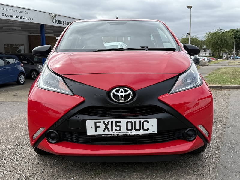 Toyota AYGO VVT-i x - U119