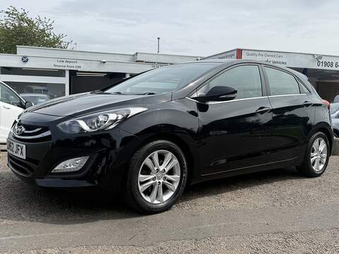 Hyundai i30 1.2 PureTech VTR+ Hatchback 5dr Petrol Manual Euro 6 (82 ps)