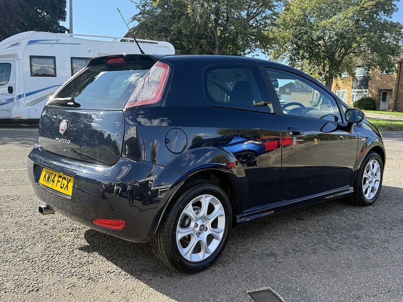 Fiat Punto GBT - U16