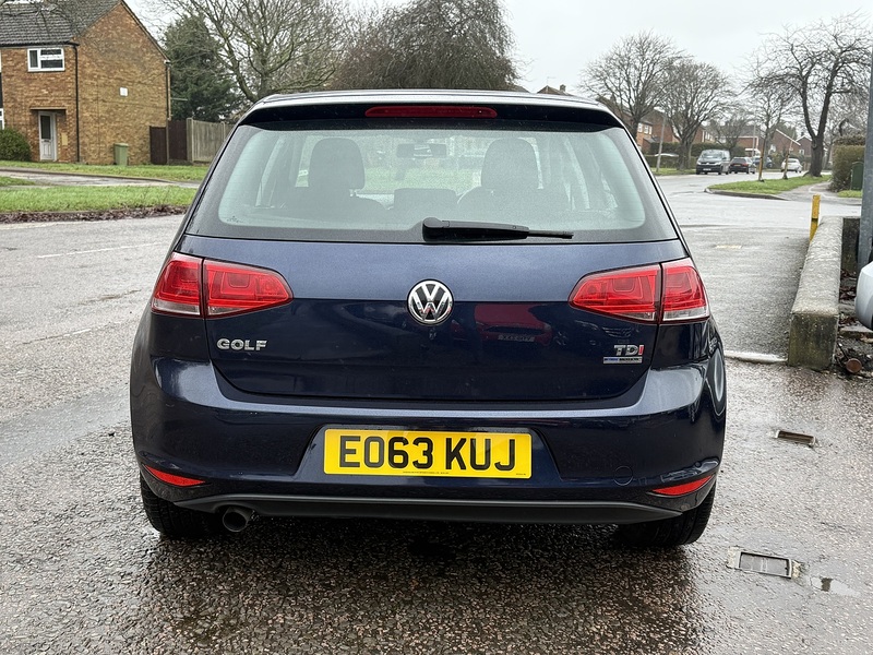 Volkswagen Golf TDI BlueMotion Tech SE - U174