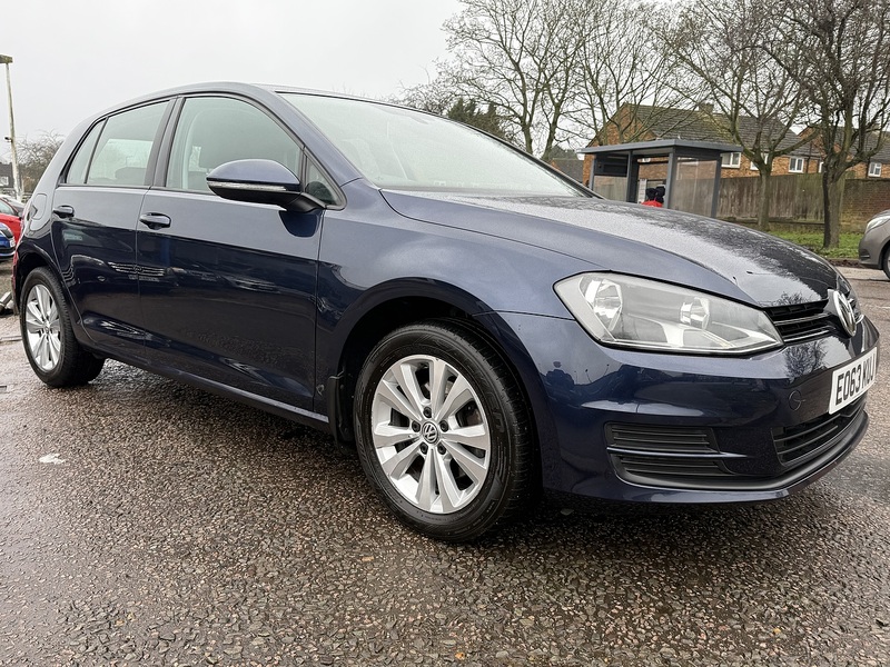 Volkswagen Golf TDI BlueMotion Tech SE - U174