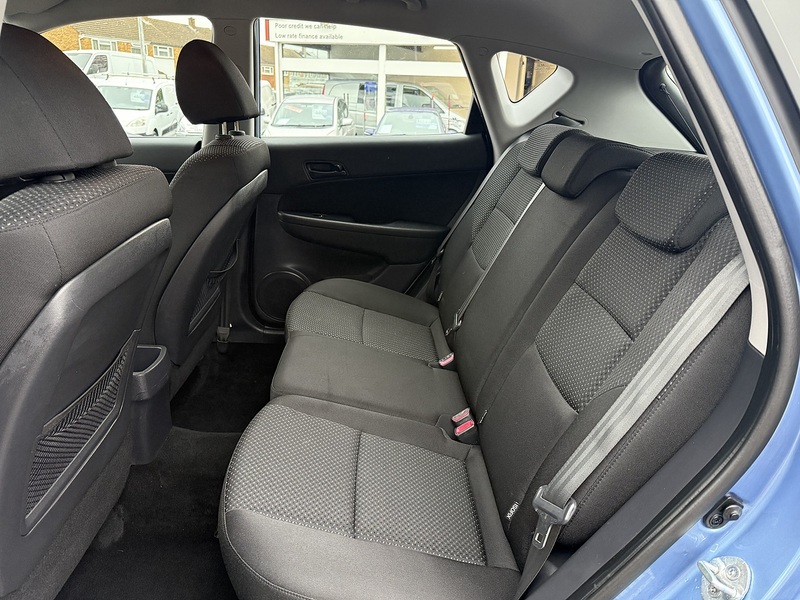 Hyundai i30 CRDi Comfort - U201