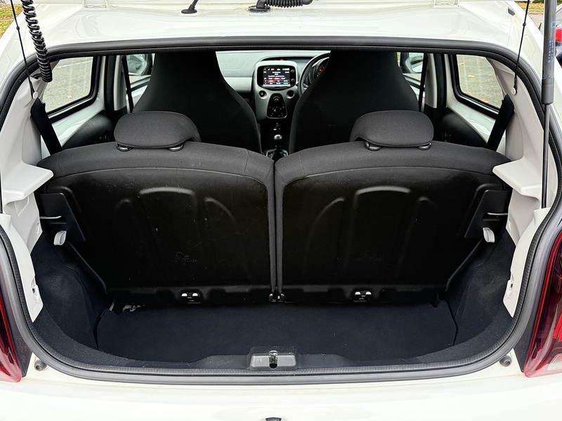 Peugeot 108 Active - U213