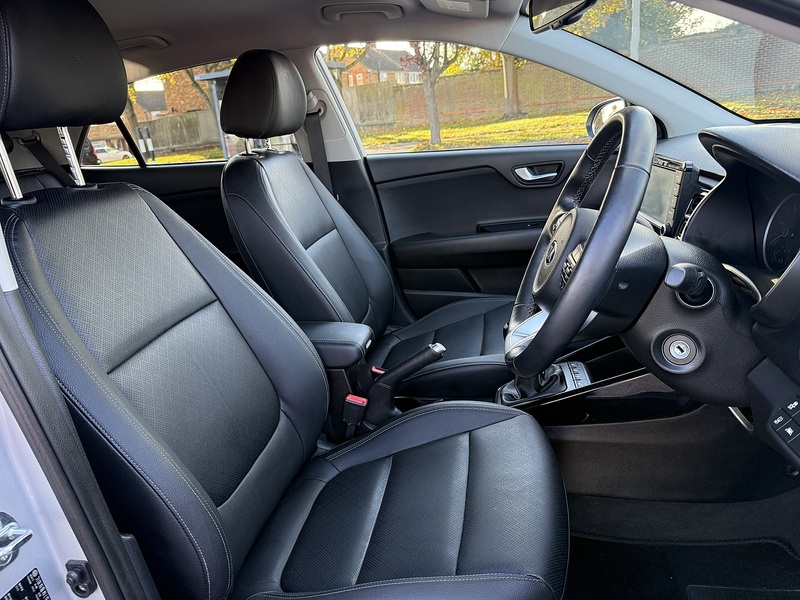 Kia Rio CRDi 3 - U214