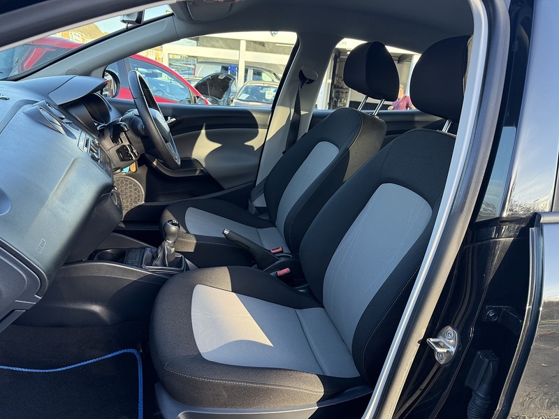 SEAT Ibiza Toca - U215
