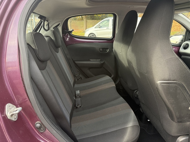 Peugeot 108 VTi Active - U217