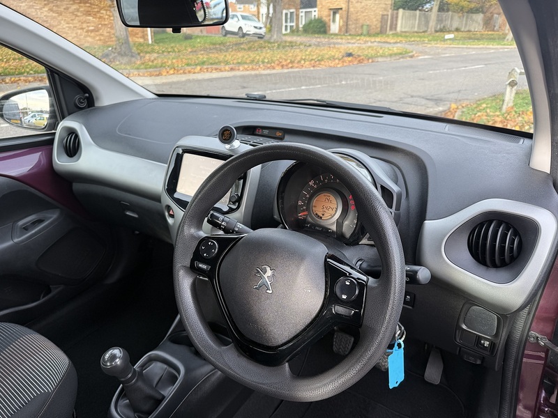 Peugeot 108 VTi Active - U217