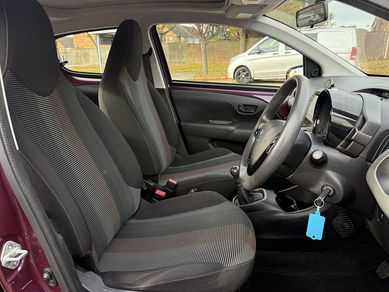 Peugeot 108 VTi Active - U217