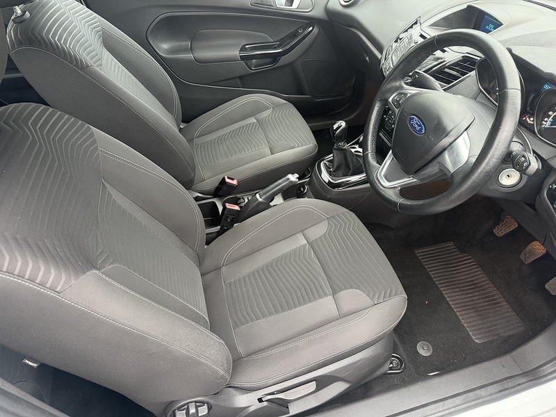 Ford Fiesta Zetec - U226