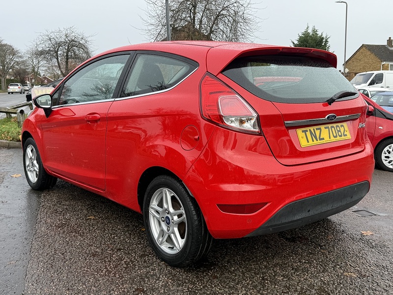 Ford Fiesta Zetec - U227