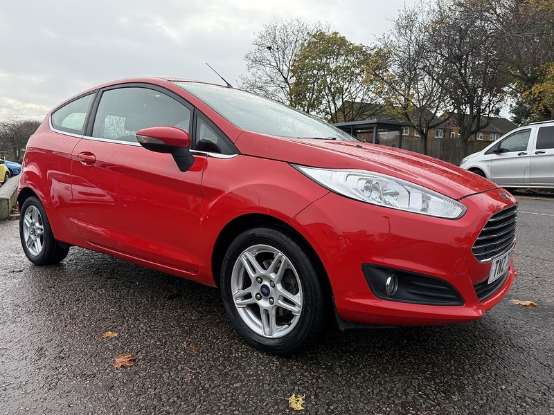 Ford Fiesta Zetec - U227