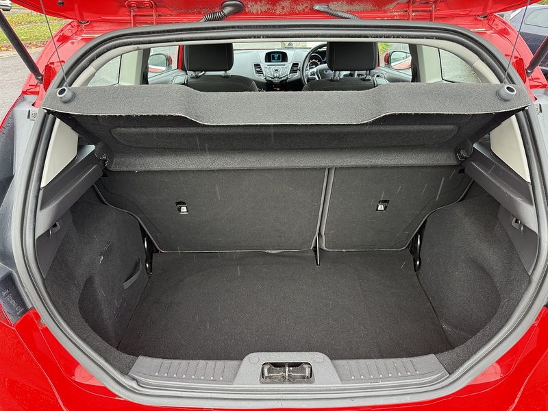 Ford Fiesta Zetec - U227