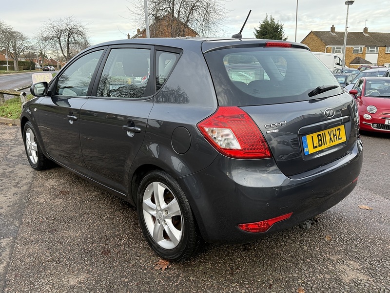 Kia Ceed VR-7 - U229