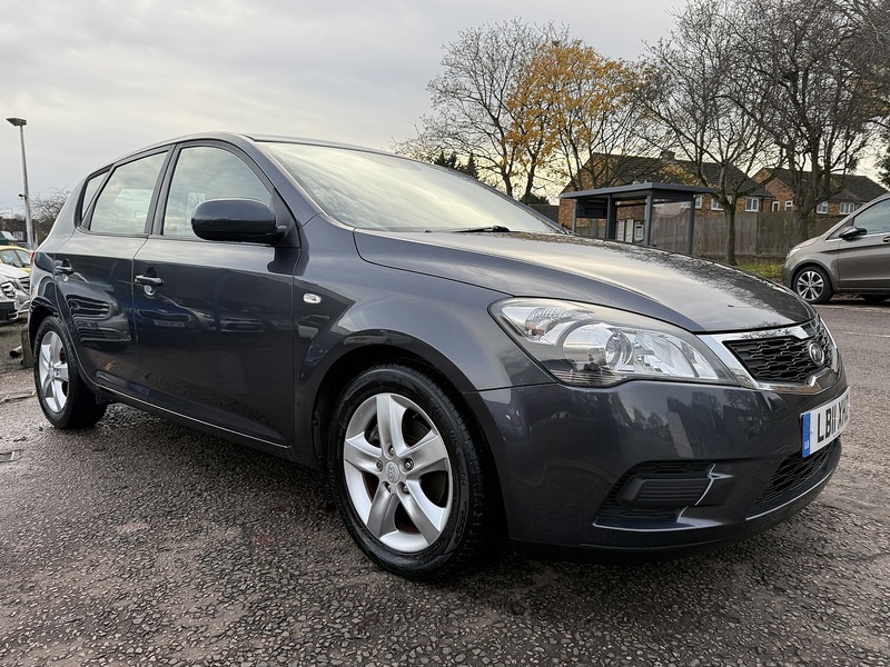 Kia Ceed VR-7 - U229