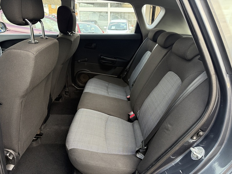 Kia Ceed VR-7 - U229