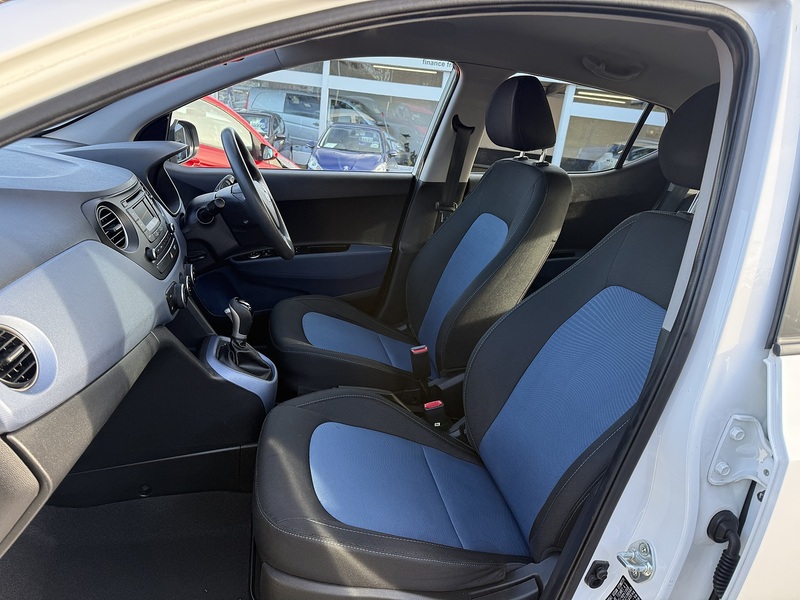 Hyundai i10 SE - U230