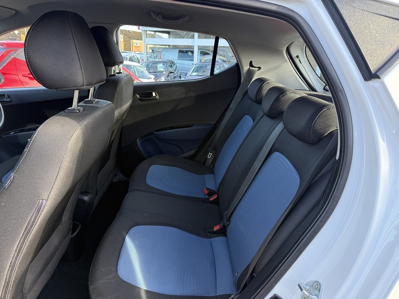 Hyundai i10 SE - U230