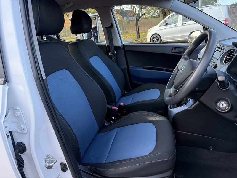 Hyundai i10 SE - U230