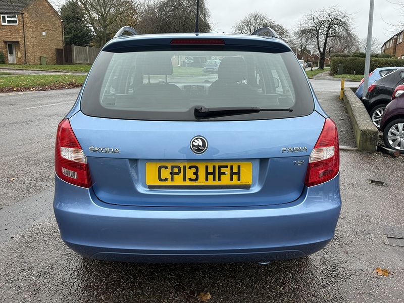 Skoda Fabia TSI SE - U233