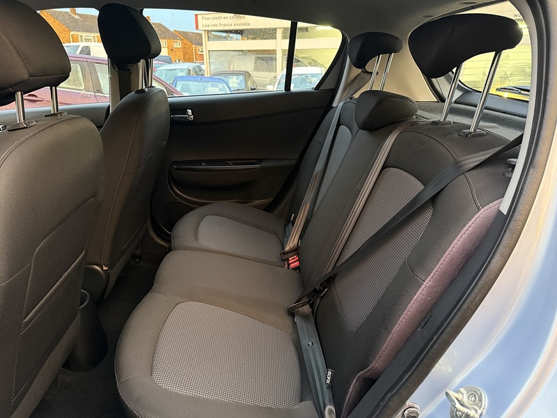 Hyundai i20 Active - U236