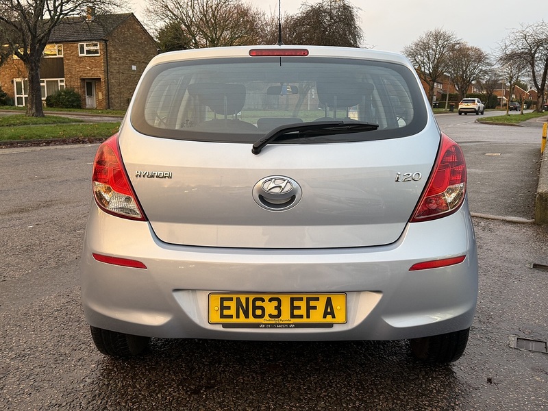 Hyundai i20 Active - U236