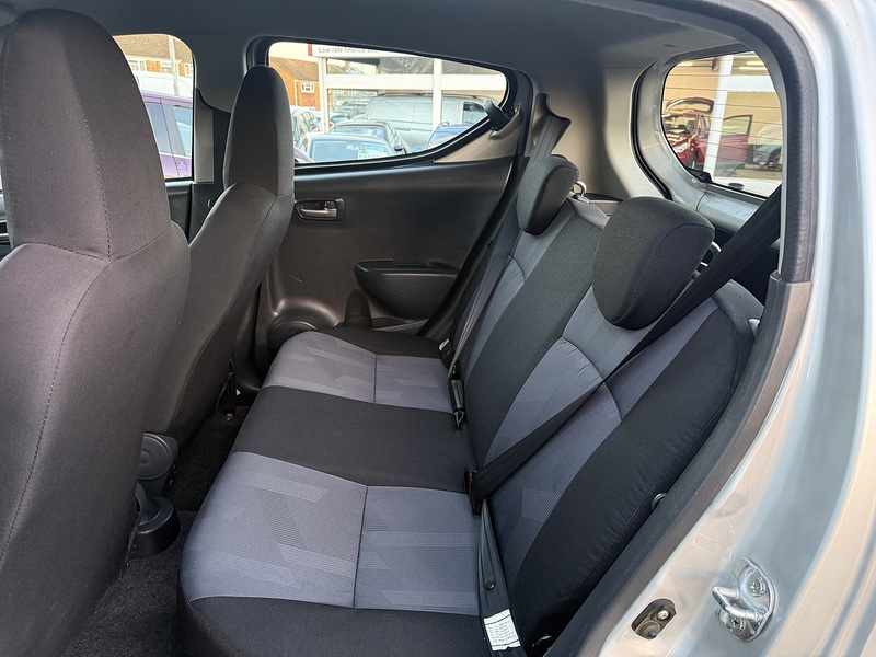 Suzuki Alto SZ - U250