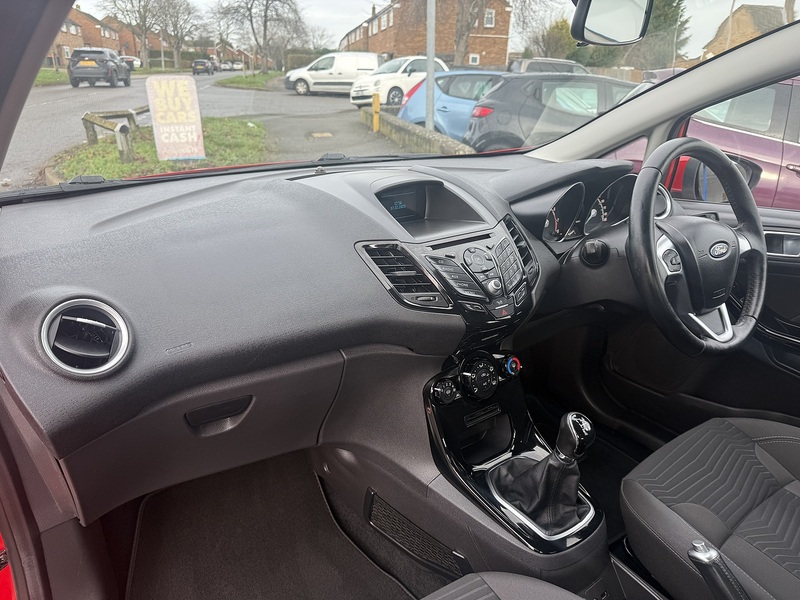 Ford Fiesta Zetec - U254
