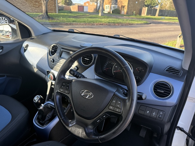 Hyundai i10 Premium - U265