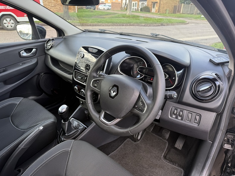 Renault Clio Play Dci - U279