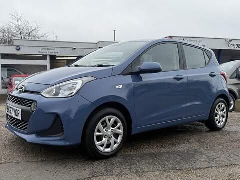 Hyundai i10 1.2 Premium Hatchback 5dr Petrol Manual Euro 5 (87 ps)