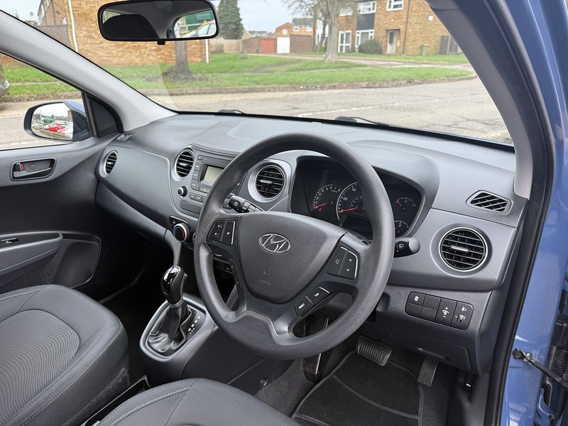 Hyundai i10 SE - U282