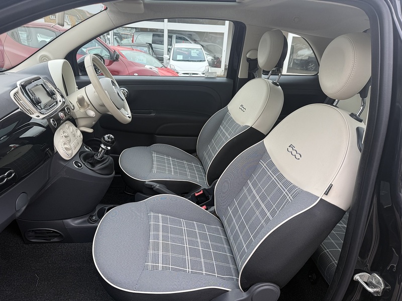 Fiat 500 Lounge - U292