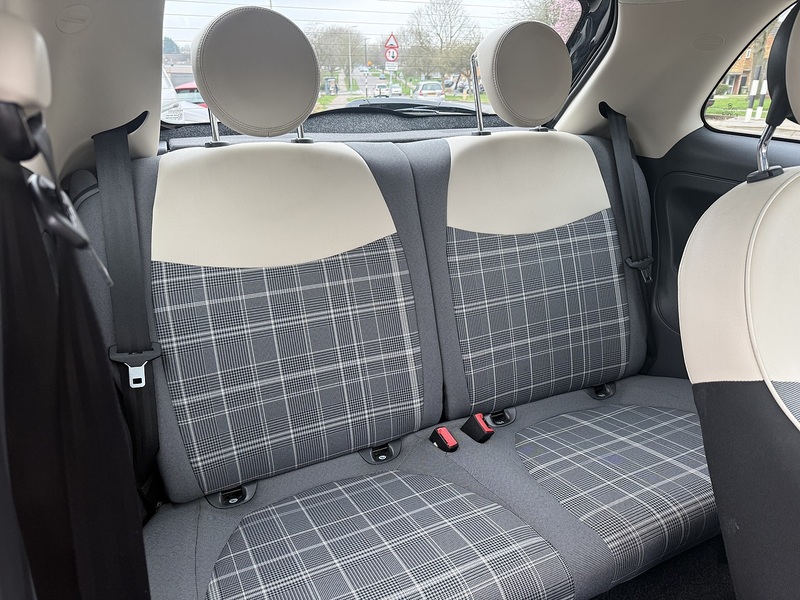 Fiat 500 Lounge - U292