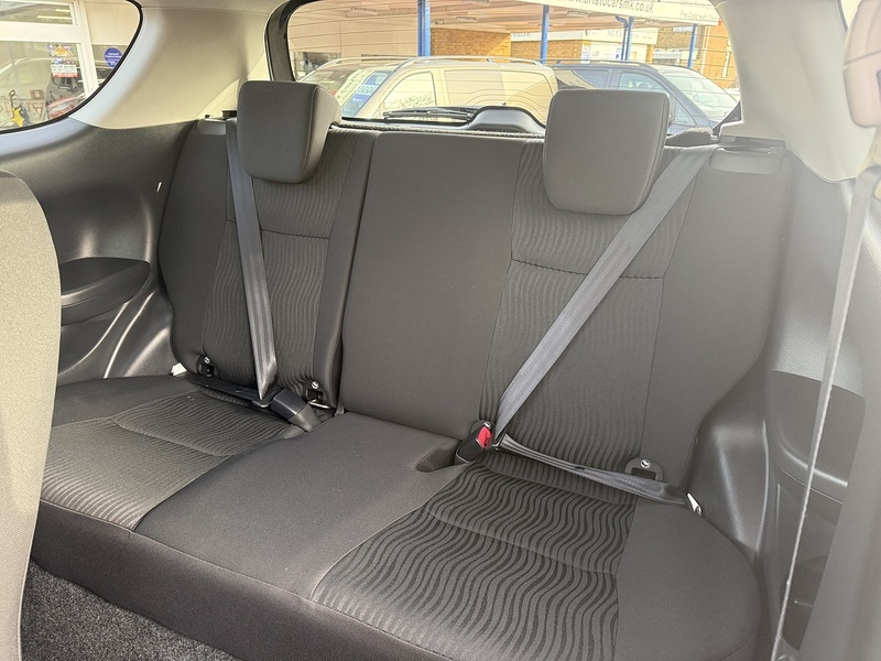 Suzuki Swift SZ4 - U299
