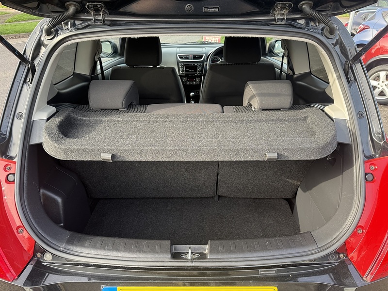 Suzuki Swift SZ4 - U299
