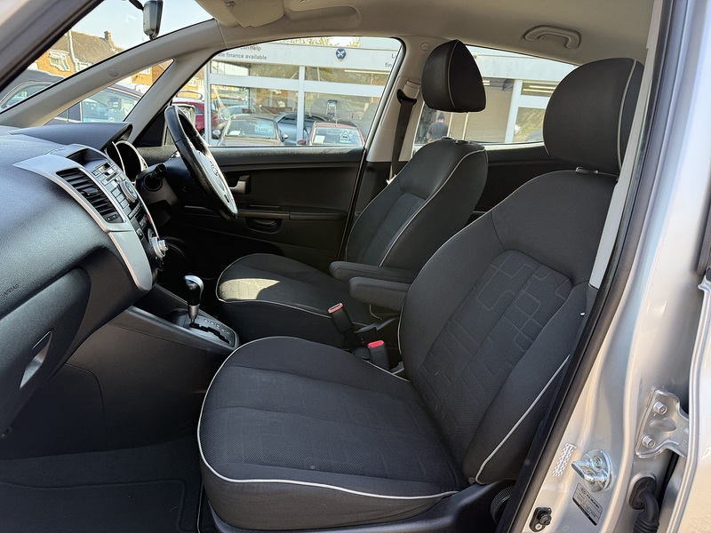 Kia Venga 2 - U308