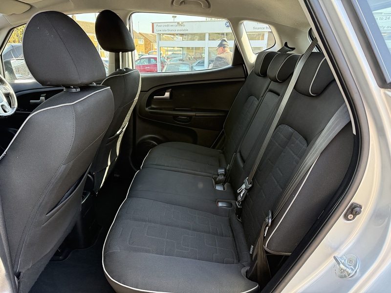 Kia Venga 2 - U308