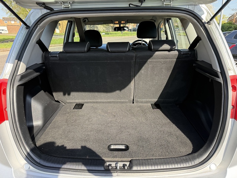 Kia Venga 2 - U308