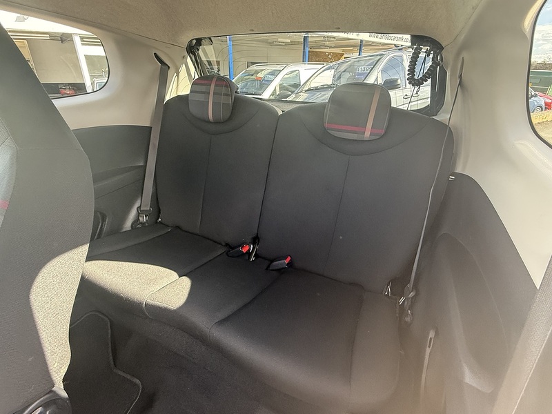 Peugeot 108 VTi PureTech Allure - U312