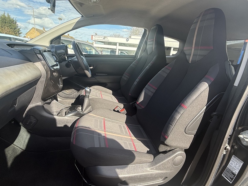 Peugeot 108 VTi PureTech Allure - U312