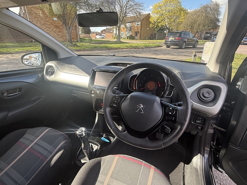 Peugeot 108 VTi PureTech Allure - U312