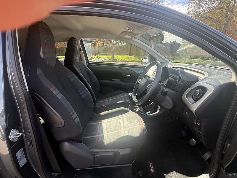 Peugeot 108 VTi PureTech Allure - U312